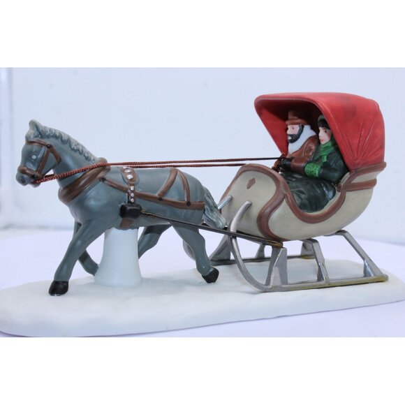 Dept 56 Heritage Village - One Horse Open Sleigh - Picture 1 of 6